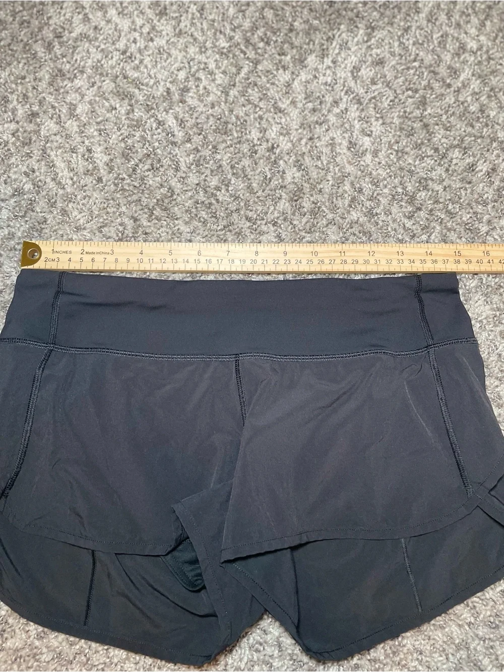 Lululemon Speed Short *4-way Stretch 2.5